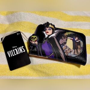 Loungefly Disney Villains Evil Queen Zip Wallet NWT
